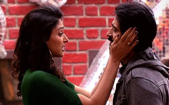 Bigg Boss 11, Episode 69, Day 68, Highlights: Hiten Tejwani's wife Gauri Pradhan enters BB house