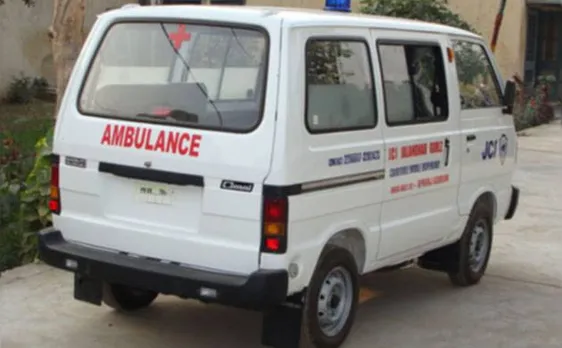 Chennai man drops injured friend to hospital in Audi, drives back home an ambulance