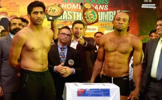 'Rumble Rajasthan' Vijender Singh beats Ernest Amuzu to register 10th consecutive win