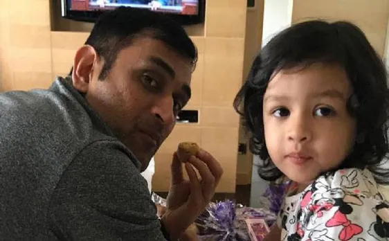 MS Dhoni's daughter Ziva singing 'Merry Christmas' is the CUTEST thing you will see on internet (watch video)
