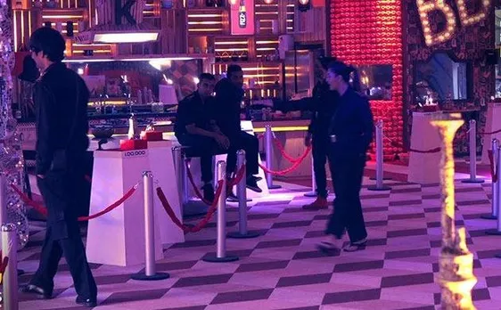 Bigg Boss 11: THESE two contestants all set to become â€˜thievesâ€™ for ticket to finale (watch video)