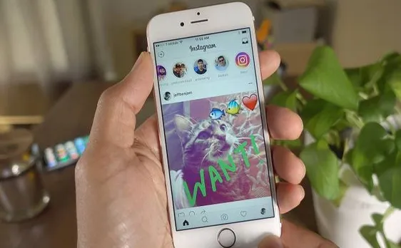 Instagram's new feature allows users to post stories directly on WhatsApp
