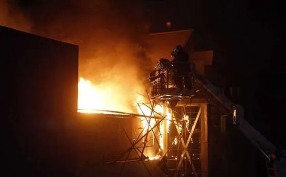 Brihanmumbai Municipal Corporation chief asks hoteliers to strictly follow fire safety norms