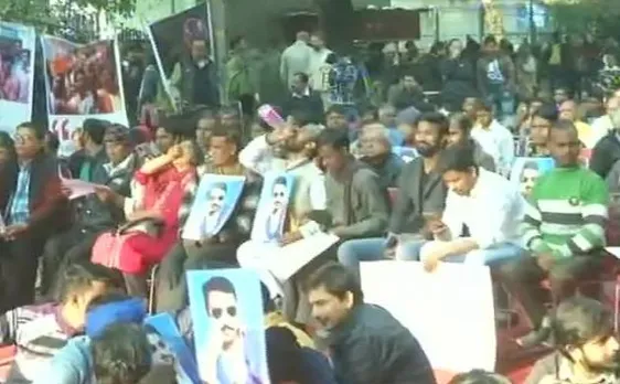 Jignesh Mevani's 'Yuva Hunkar Rally' in Delhi; tear gas, water cannons ready 