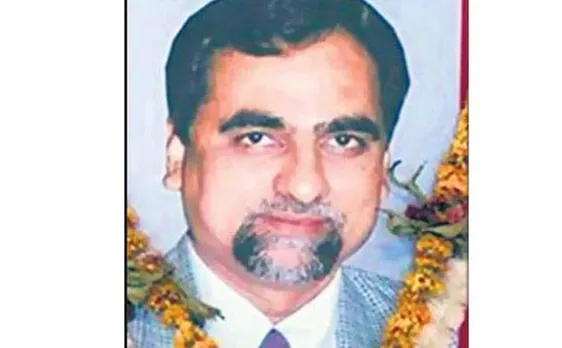 Justice BH Loya's death is a serious matter, observes Supreme Court