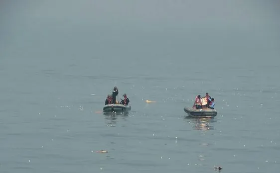 ONGC deputy general manager among five killed in Pawan Hans Helicopter crash off Mumbai coast, 2 pilots missing