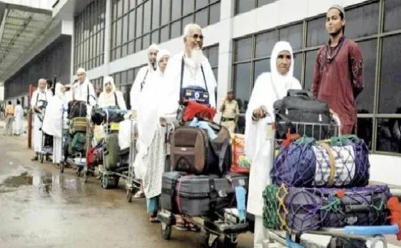 Centre ends subsidy for Haj pilgrimage; says will use fund for Muslim girls' education