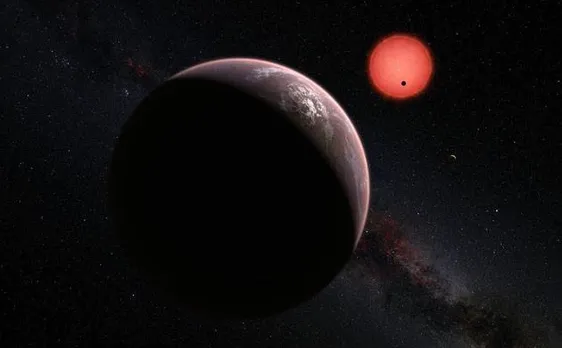 DISCOVERED! New TRAPPIST-1 solar system has two planets that could possess life