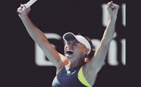 Australian Open 2018: Caroline Wozniacki beats Simona Halep to win women's singles title