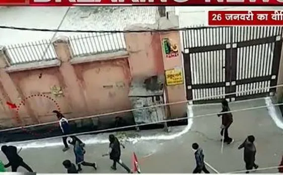 Watch | Video from UP's Kasganj shows young men armed with guns, swords on street
