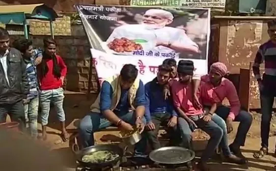 Congress workers hold â€˜pakoda protestâ€™ in MP against PM Modi's remark on job creation