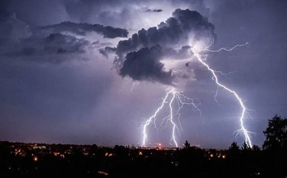 Thunderstorms accompanied by hailstorms, heavy snowfall in north India forecast by Met department