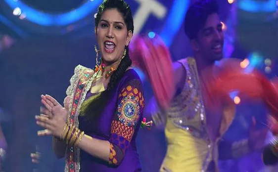 Fans go out of control, create ruckus during Bigg Boss 11 contestant Sapna Choudharyâ€™s dance show in Kanpur