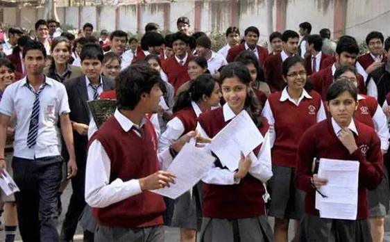 UP Boards Exam 2018: 10 lakh students absent on the fourth day due to massive crackdown on cheating