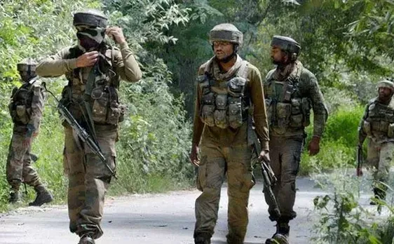 Two policemen killed in encounter with Naxals in Chhattisgarh's Sukma