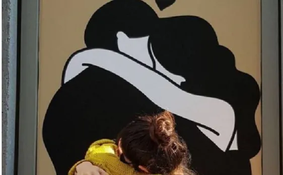 Virat Kohli, Anushka Sharmaâ€™s reunion pic is just Awwwwdorable! See photo