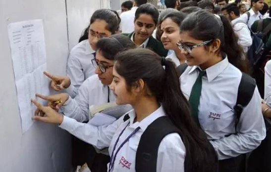 CBSE Boards 2018: Error in class 10 English question paper leads to confusion in students, panic among teachers