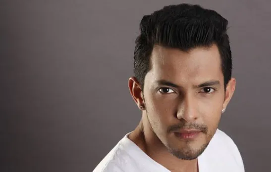 Singer Aditya Narayan rams Mercedes into autorickshaw; gets arrested