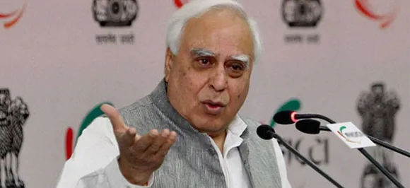 Congress attacks PM Modi  for 'silence' over Unnao rape case