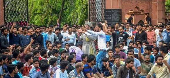 AMU-Jinnah portrait row: JNU, Jamia, Allahabad University students join stir