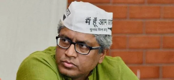 Court orders FIR against AAP leader for remarks against Gandhi, Nehru