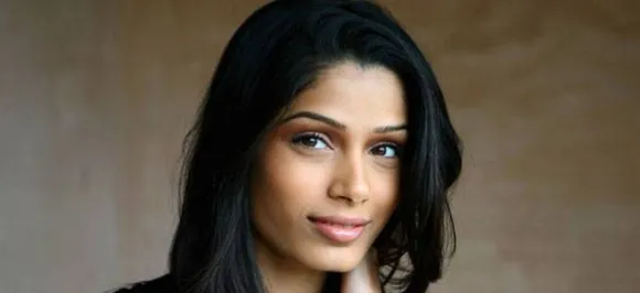 Freida Pinto to star with Orlando Bloom in 'Needle in a Timestack'