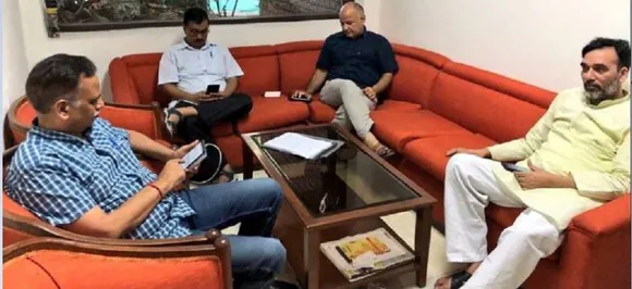 Arvind Kejriwal, Manish Sisodia, AAP ministers stage sit-in protest at LG Anil Baijal's office