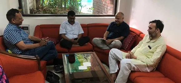 Manish Sisodia on hunger strike as AAP sit-in at L-G house enters day 3