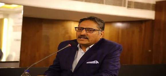 'Rising Kashmir' editor Shujaat Bukhari shot dead in Srinagar, CM Mehbooba Mufti breaks down