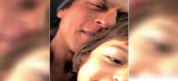 Eid Mubarak! Shah Rukh Khan, AbRam's cute selfie on this festive season will take your heart away! See in pic