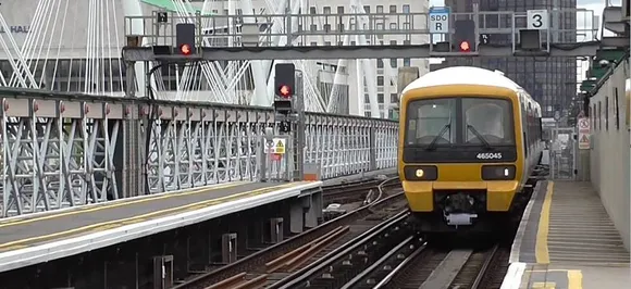 Londonâ€™s Charing Cross station evacuated after bomb threats