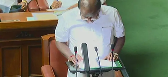 Karnataka Budget 2018: Kumaraswamy waives Rs 34k crore farm loans, but makes fuel, power costlier