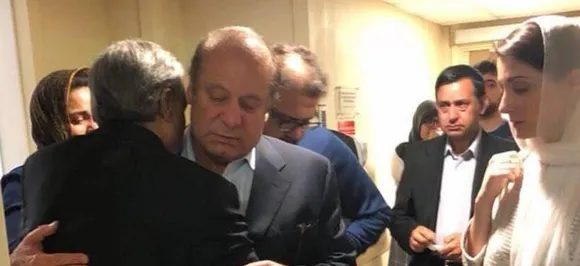Nawaz Sharif plays â€˜Aunt Sallyâ€™ ahead of arrest, says sacrificing himself for people of Pakistan