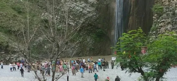 Jammu and Kashmir: Four killed, 25 injured as huge rock rolls down waterfall in Reasi