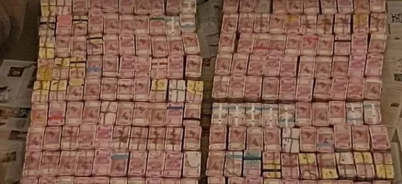 In biggest I-T raid, Rs 160 Cr in cash, over 100 kg gold recovered from a Tamil Nadu firm