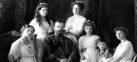 100,000 Russians mark 100 years since murder of last Tsar