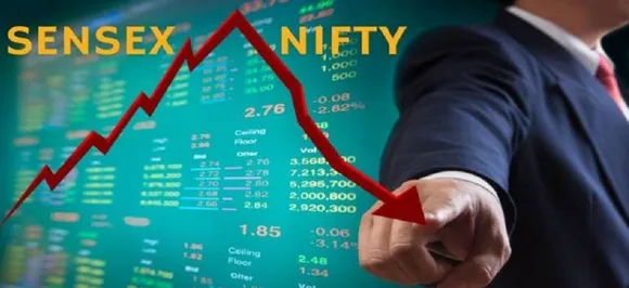 Sensex ends lower by 22 points; Nifty above 10,900