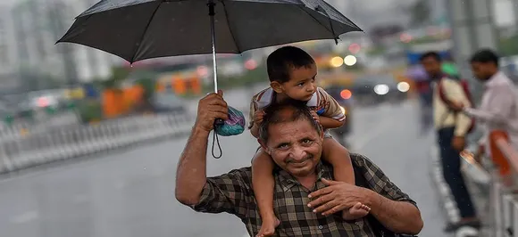Mercury falls as rain gods show mercy on Delhi