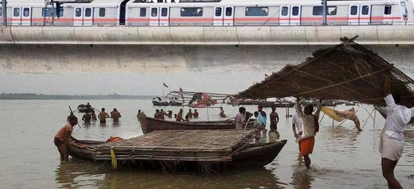 Flood scare in Delhi as Yamuna water level crosses danger mark; evacuation begins