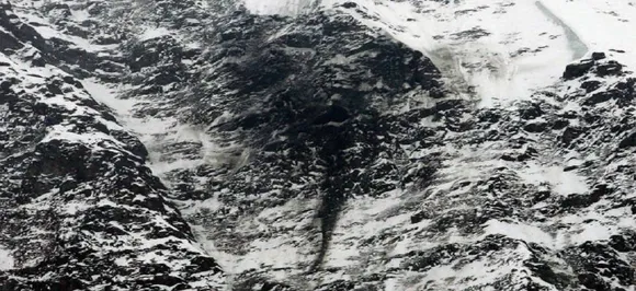 Plane crash in Swiss Alps kills four