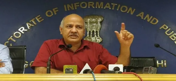 Sisodia visits Yamuna belt area, urges people to move to safer places
