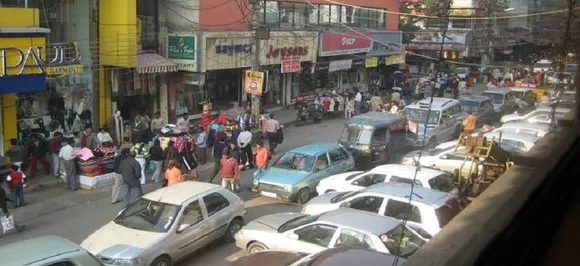 Karol Bagh roads can't be used to park for sale vehicles of dealerships: HC