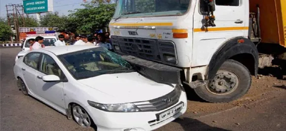 Jharkhand: Five killed, one injured in truck-car collision