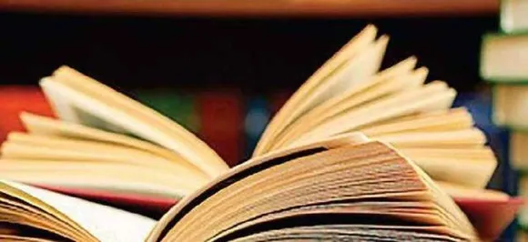 Book records ways how women responded to coming of English into their lives