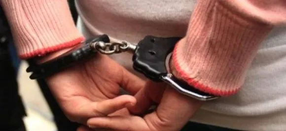 2 peddlers arrested in Jammu and Kashmir