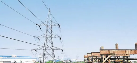 Iron rods pierce labourer's stomach, timely surgery saves life