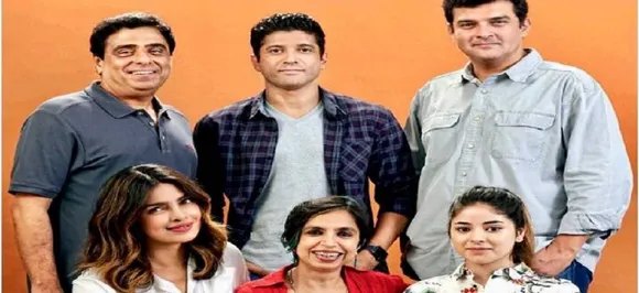 The Sky is Pink: Priyanka Chopra returns to Bollywood;  shares selfie with Farhan Akhtar, Zaira Wasim