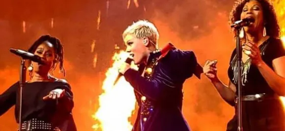 Pop Singer Pink out of hospital, thanks fans, wellwishers