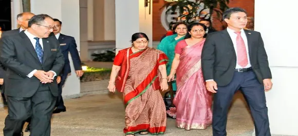 Sushma Swaraj arrives in Vietnam to deepen bilateral strategic cooperation