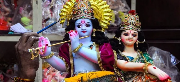 Janmashtami 2018: Bollywood Playlist That Perfectly Captures the Festive Essence